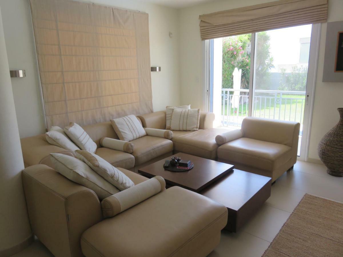Villa Victoria Пафос Екстериор снимка