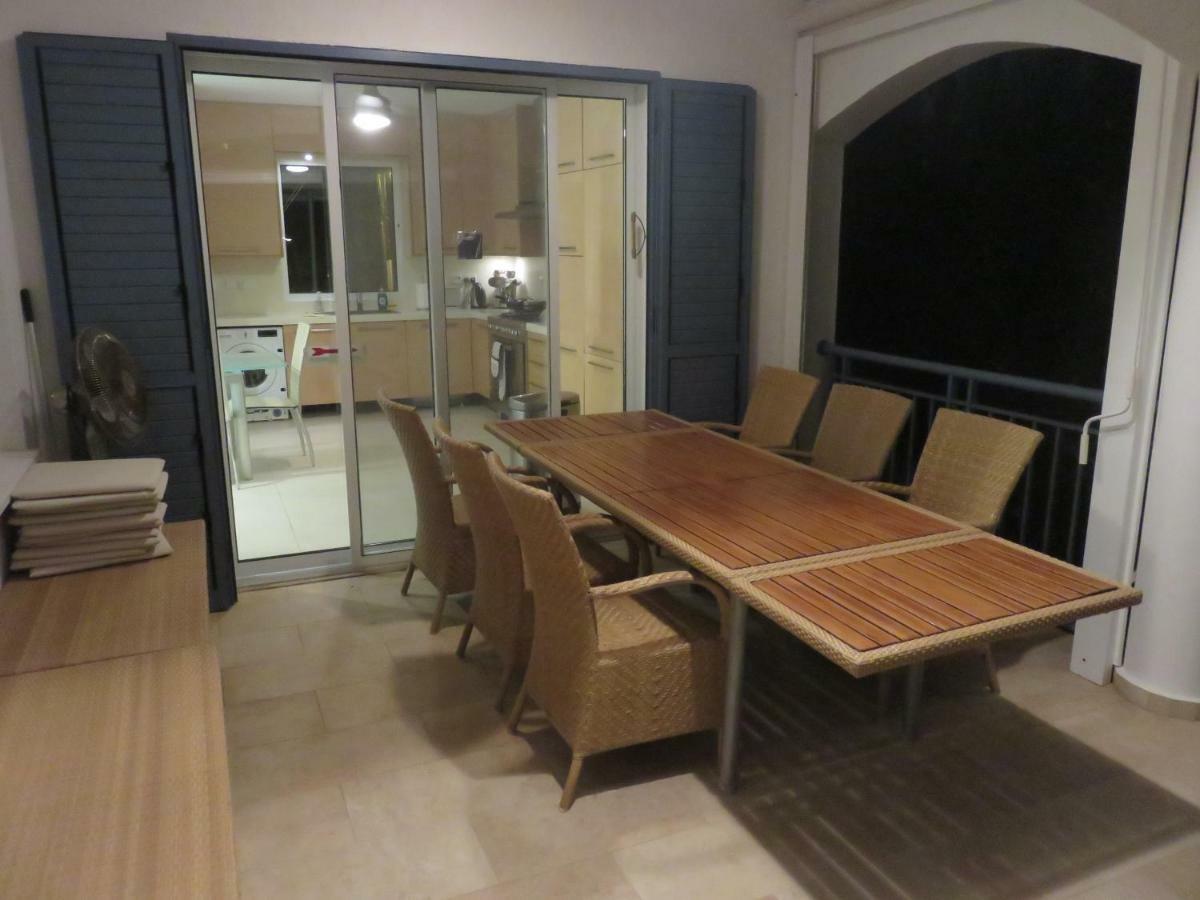 Villa Victoria Пафос Екстериор снимка